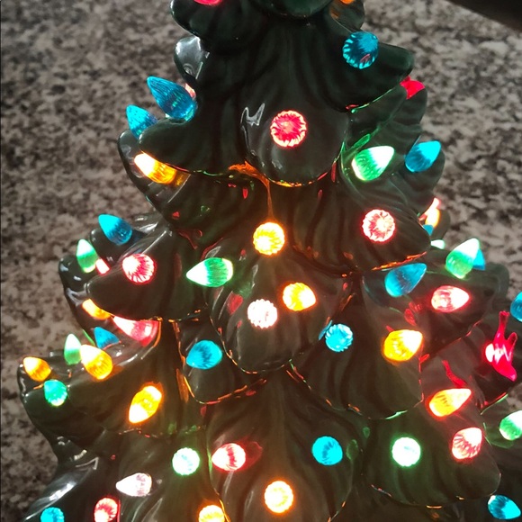 Vintage Ceramic Christmas Tree 1976 - Picture 11 of 12